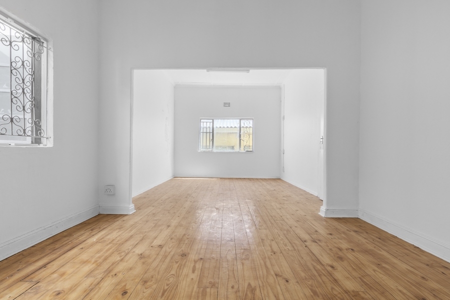 Commercial Property for Sale in Woodstock Western Cape